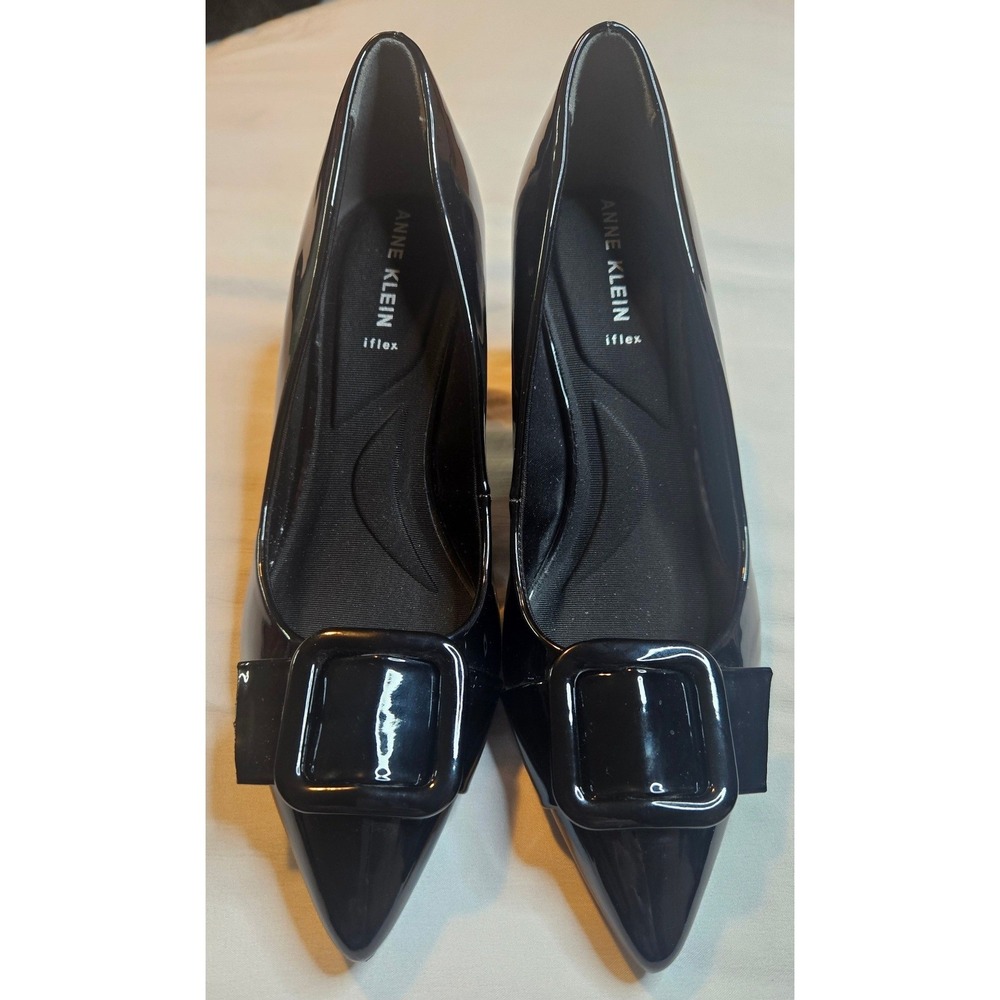 Anne Klein iFlex Black Patent Buckle Pointed Toe Block Heel Pumps US 9.5 Classic